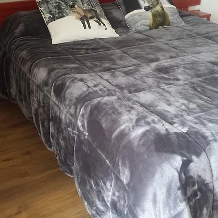 Otel Yaka Les Angles (Pyrenees-Orientales)