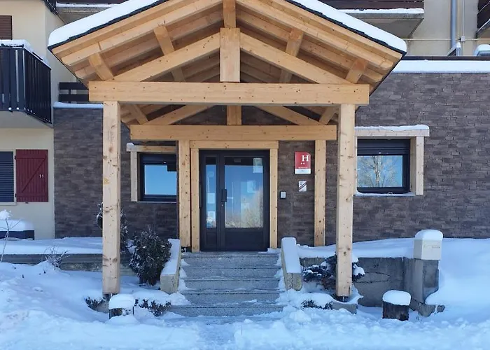 Hotel Yaka Les Angles (Pyrenees-Orientales)